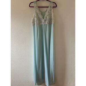 Vintage Mint Lace Empire Waist Nightgown Nylon Full Length